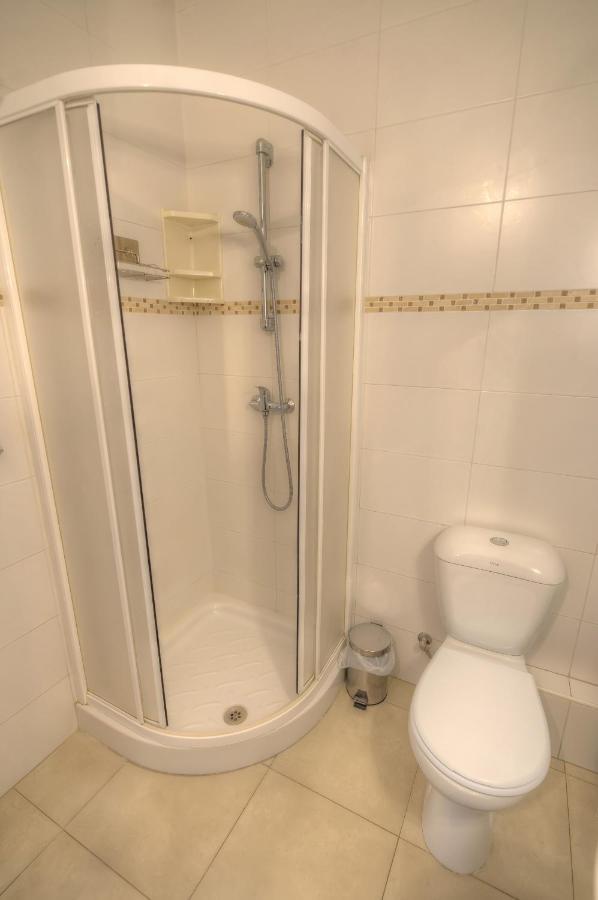 First Floor Studio Apartment Seconds From Balluta Bay Ipap1-1 Sliema Exterior photo