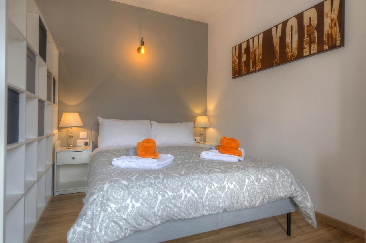 First Floor Studio Apartment Seconds From Balluta Bay Ipap1-1 Sliema Exterior photo