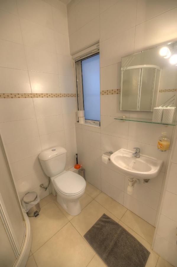 First Floor Studio Apartment Seconds From Balluta Bay Ipap1-1 Sliema Exterior photo